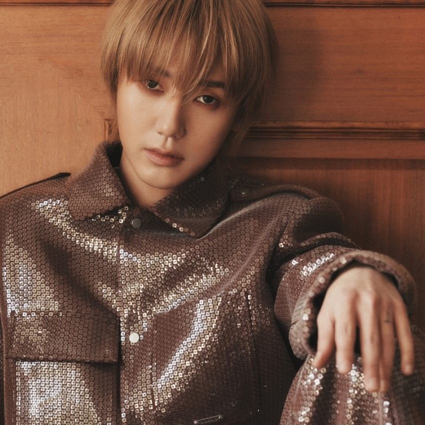 Behind-the-scenes cut of Super Junior