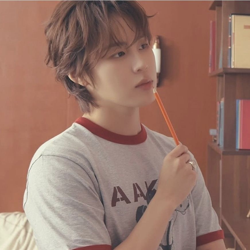 Latest photo of Ha Sungwoon