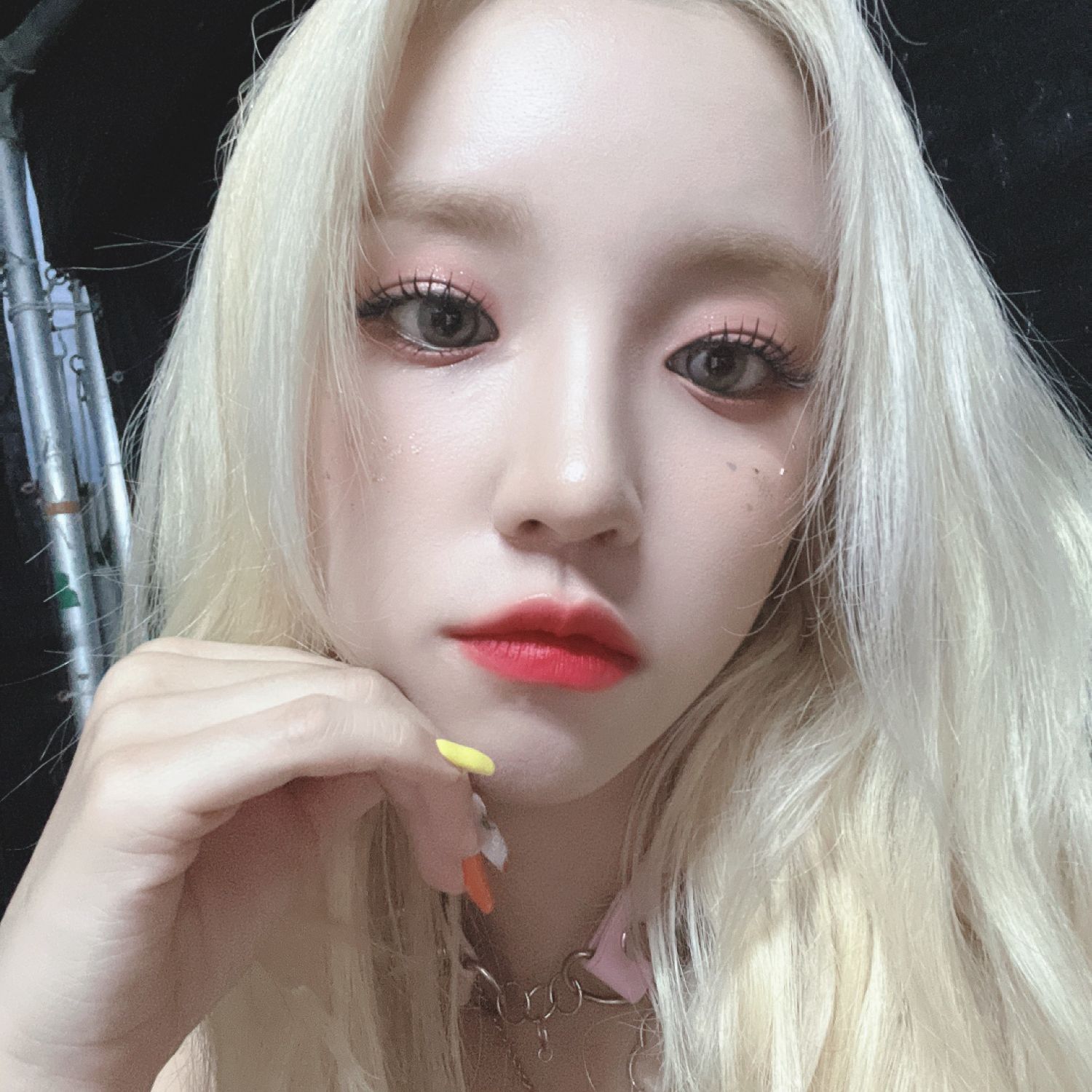 Latest photo of Yuqi (i-dle)