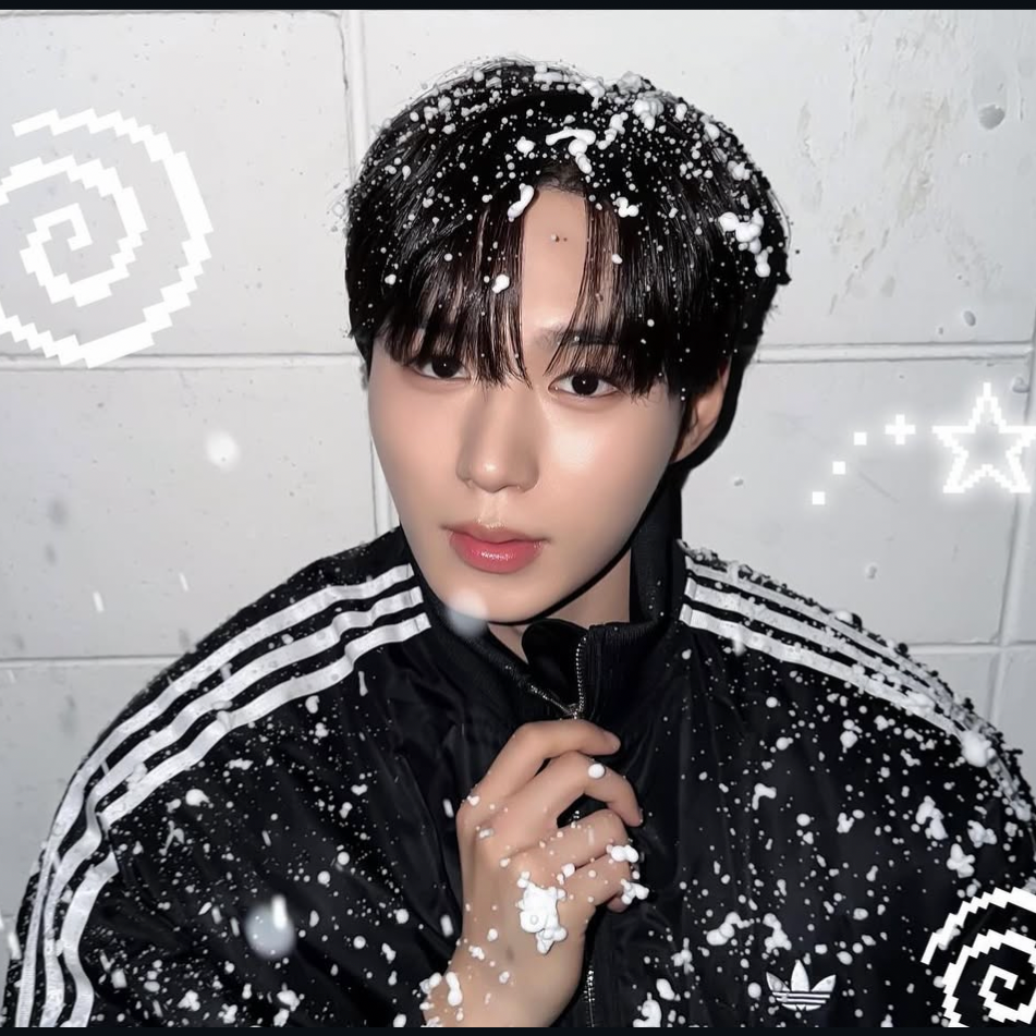 A moment captured by Kim Junseo (ALPHA DRIVE ONE)'s fan