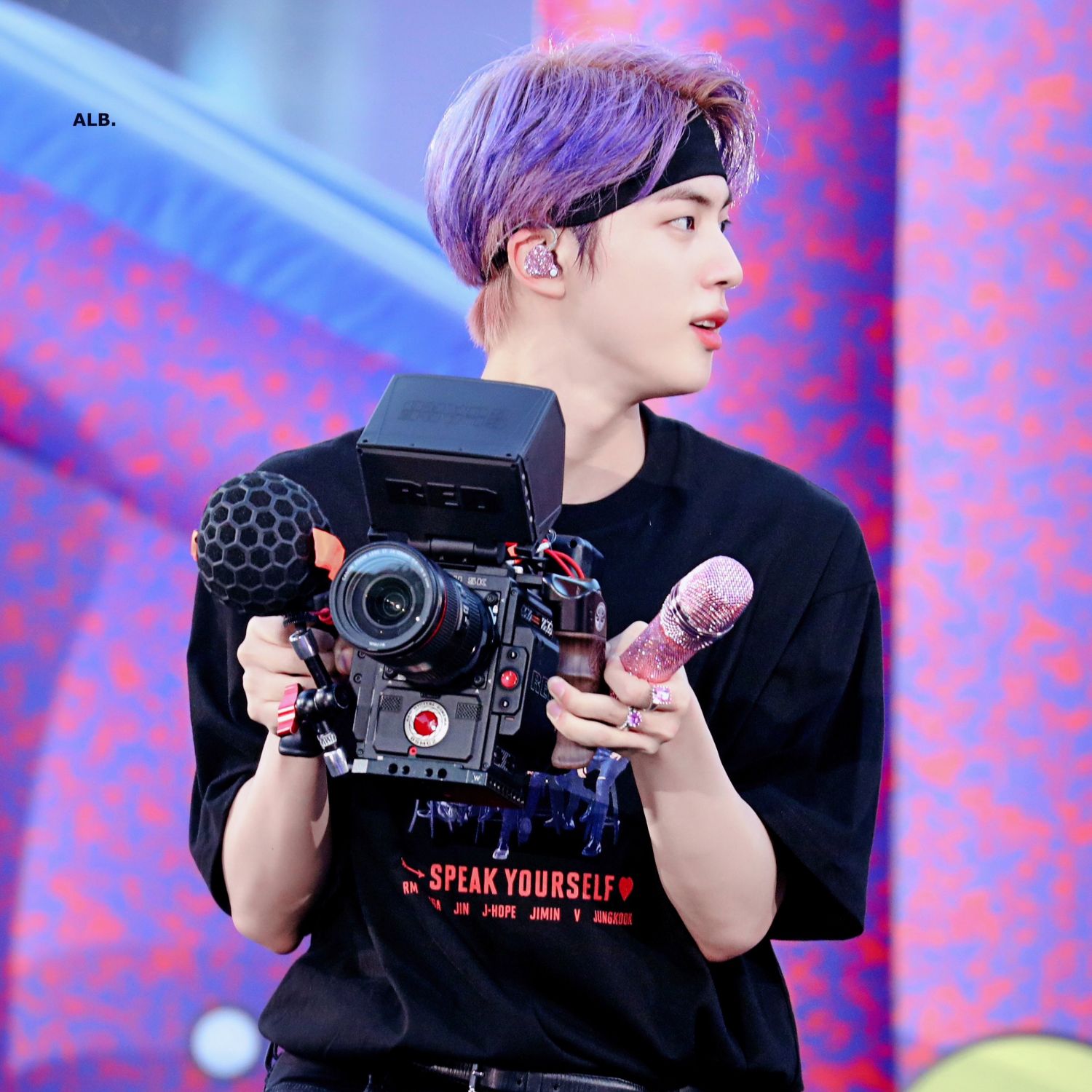 Behind-the-scenes cut of Jin (BTS)