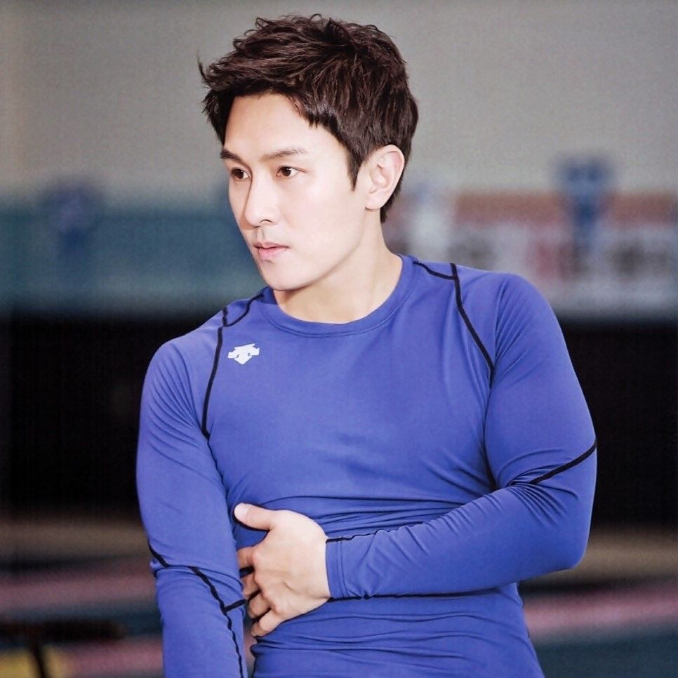 A moment captured by Kim Dongwan (SHINHWA)'s fan