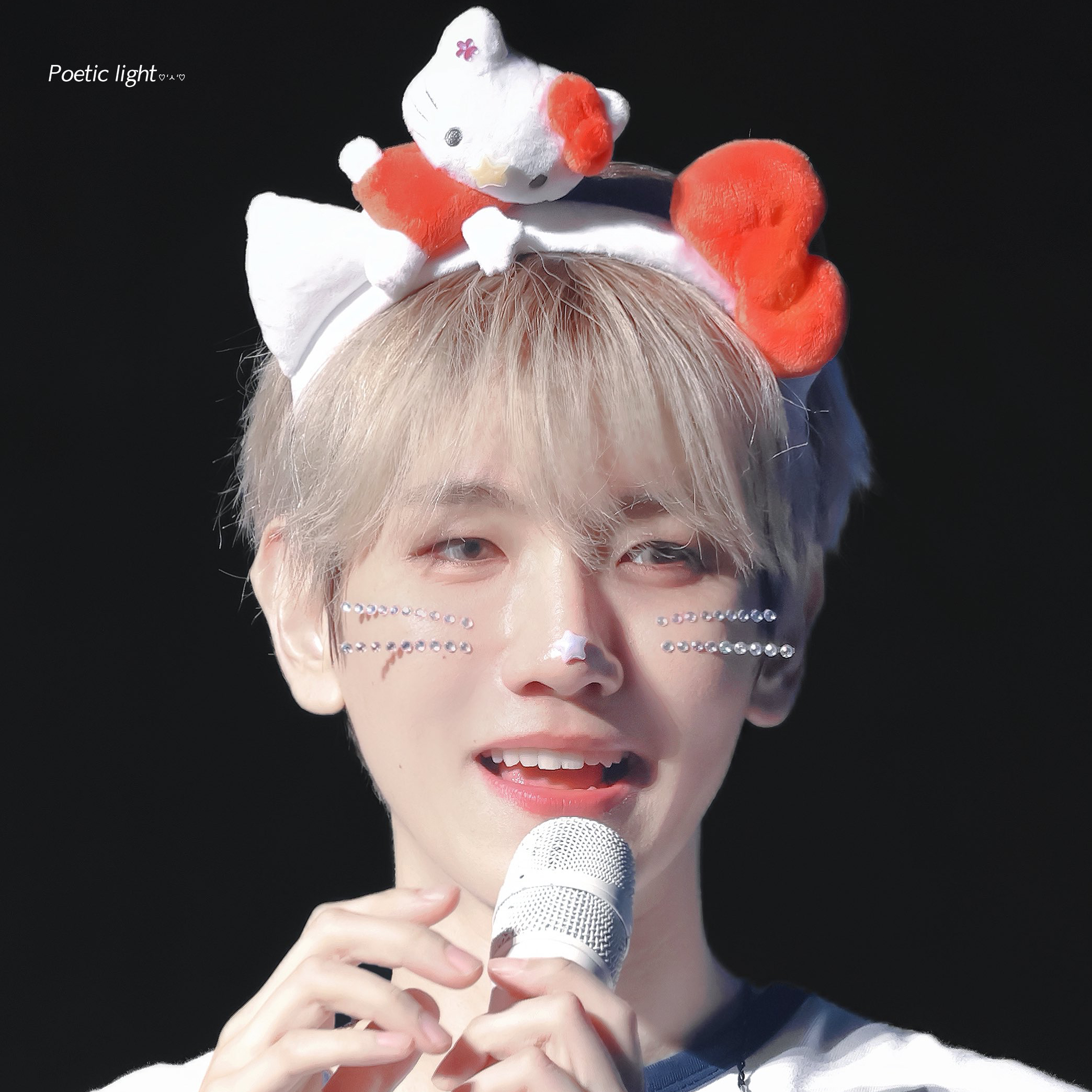 伯賢 (EXO)粉絲拍下的瞬間