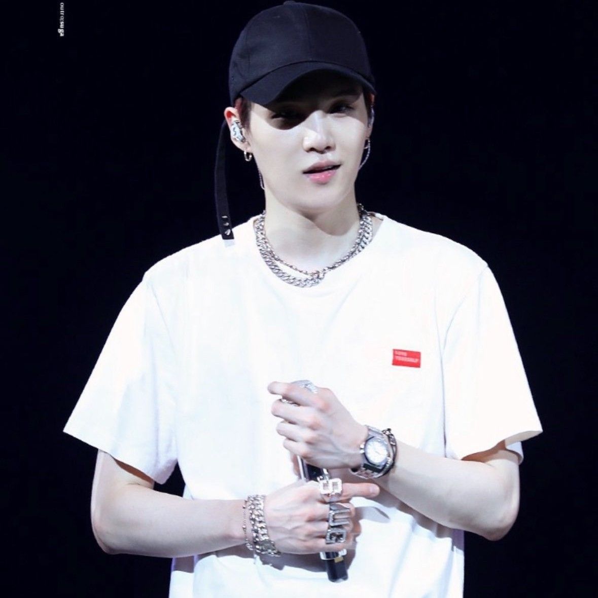 A moment captured by SUGA (BTS)'s fan
