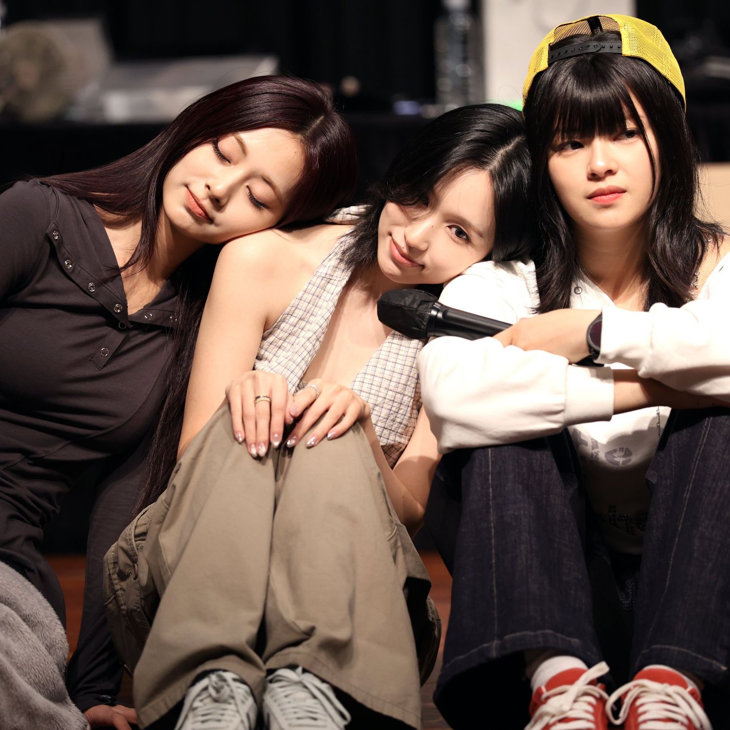 Behind-the-scenes cut of TWICE