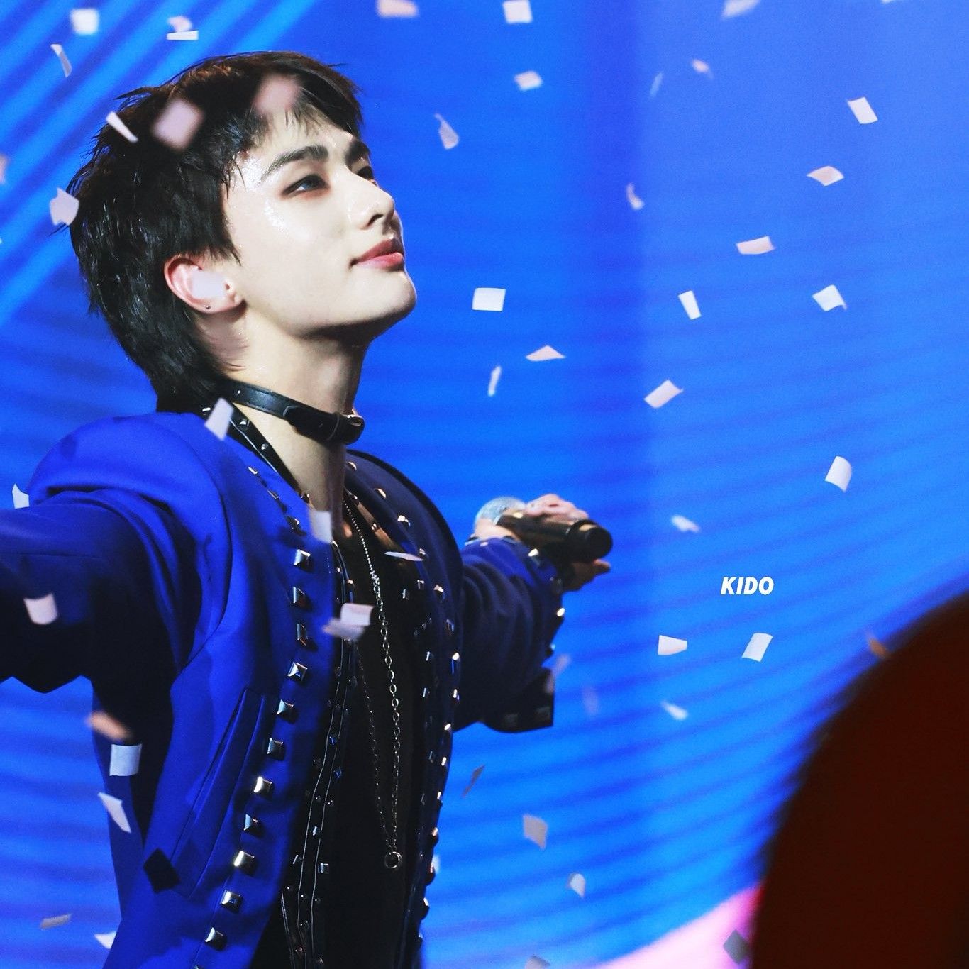 A moment captured by Hyunjin (Stray Kids)'s fan