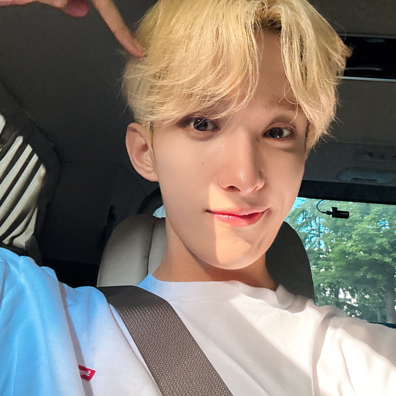 Latest photo of DK (SEVENTEEN)