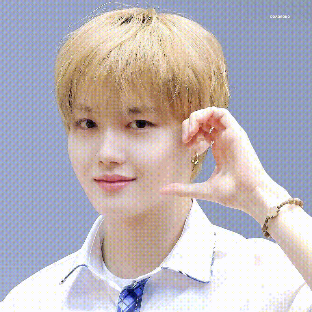 A moment captured by Doyoung (TREASURE)'s fan