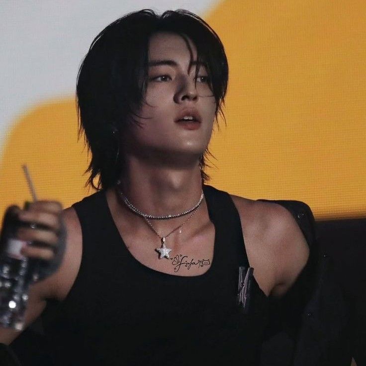Behind-the-scenes cut of Haruto (TREASURE)