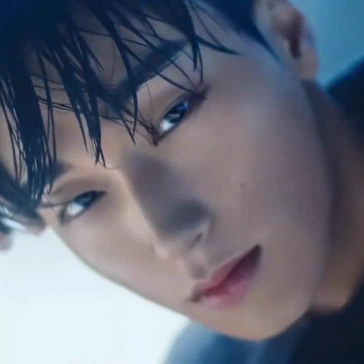 Foto aktivitas terbaru San (ATEEZ)