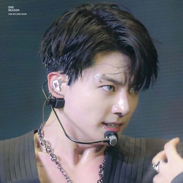 Latest photo of Jungkook (BTS)
