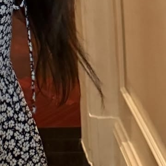 A moment captured by Kang Hyewon's fan