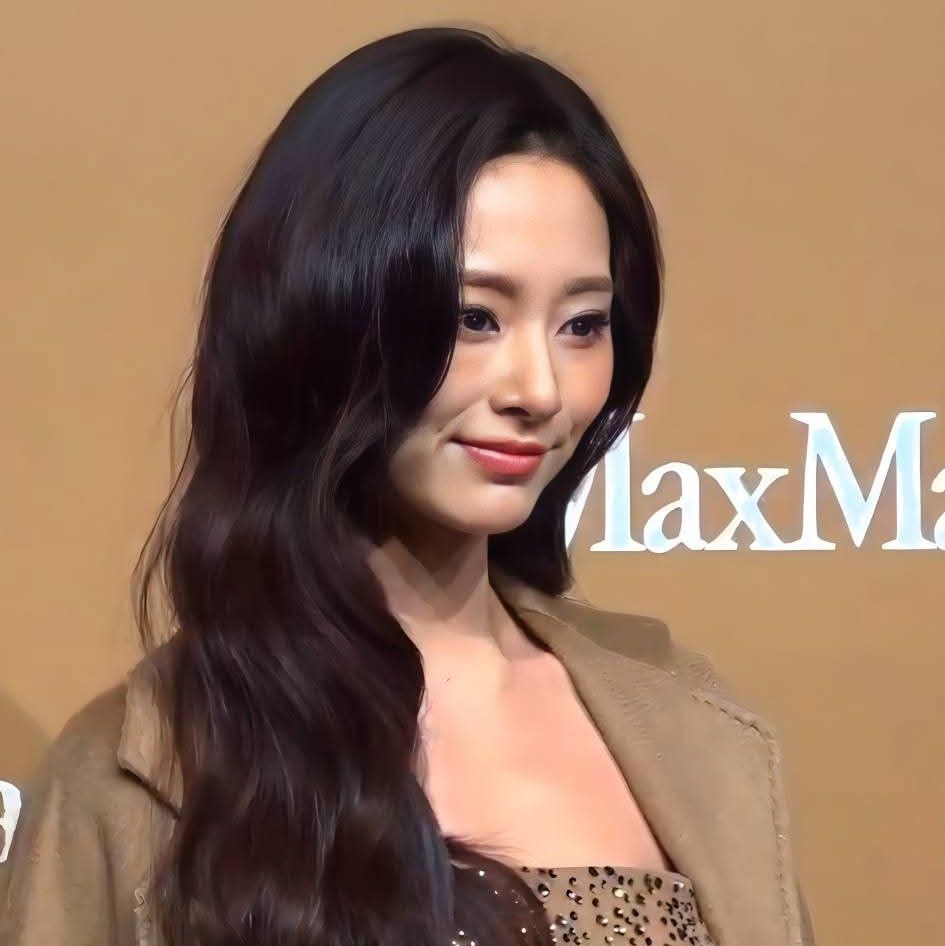 子瑜 (TWICE)的最新照片