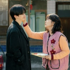 A moment captured by Junho (2PM)'s fan