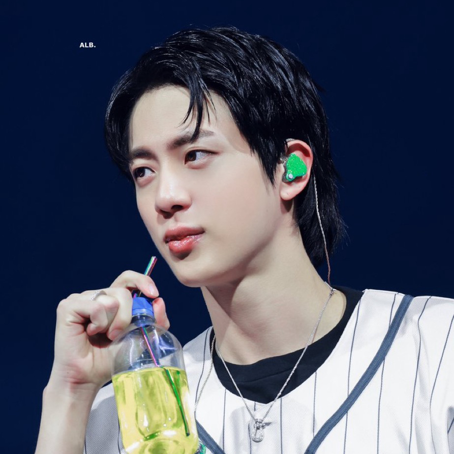 Latest photo of Jin (BTS)