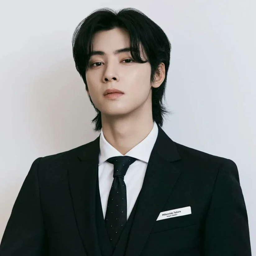 Recent activity shot of Eunwoo (ASTRO)