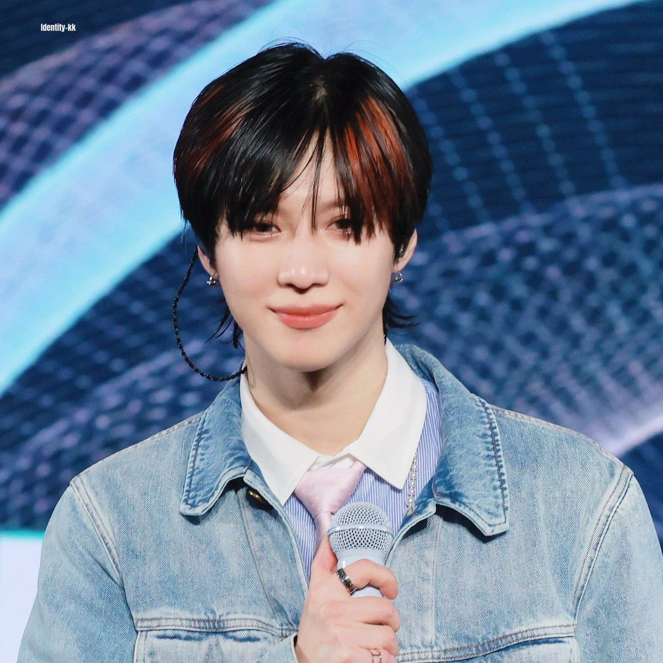 Behind-the-scenes cut of Taemin (SHINee)