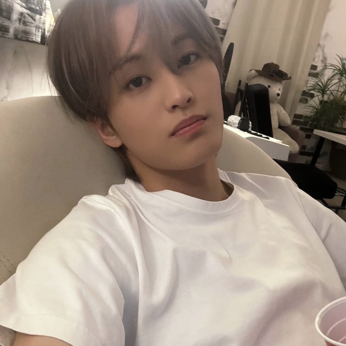 Behind-the-scenes cut of Mark (NCT 127, NCT DREAM)
