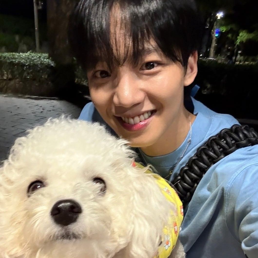 A moment captured by Lim Youngmin's fan