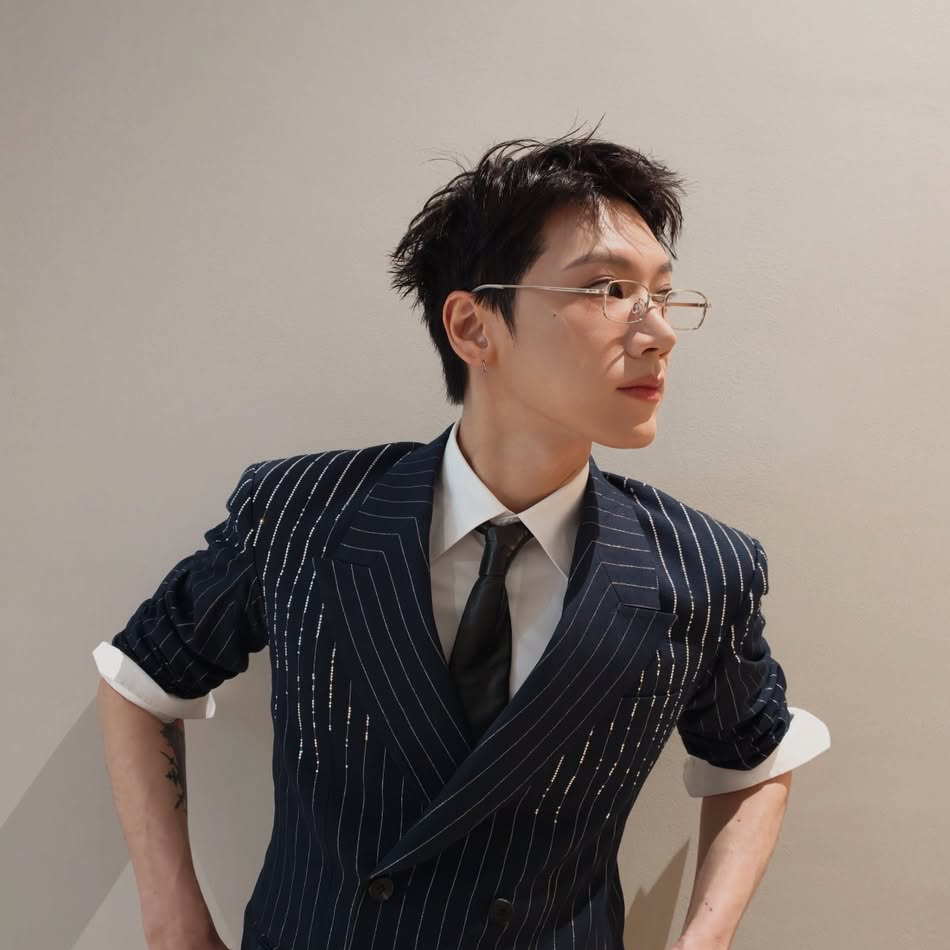 Behind-the-scenes cut of TEN (WayV)