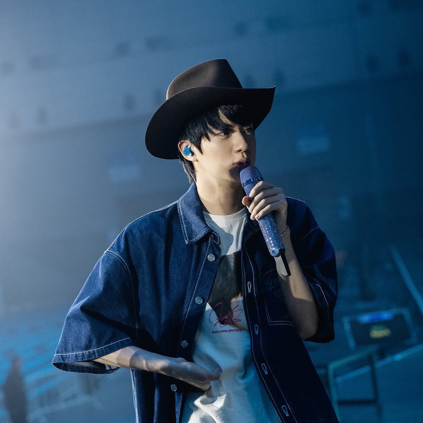 Jin (防弹少年团)的幕后花絮