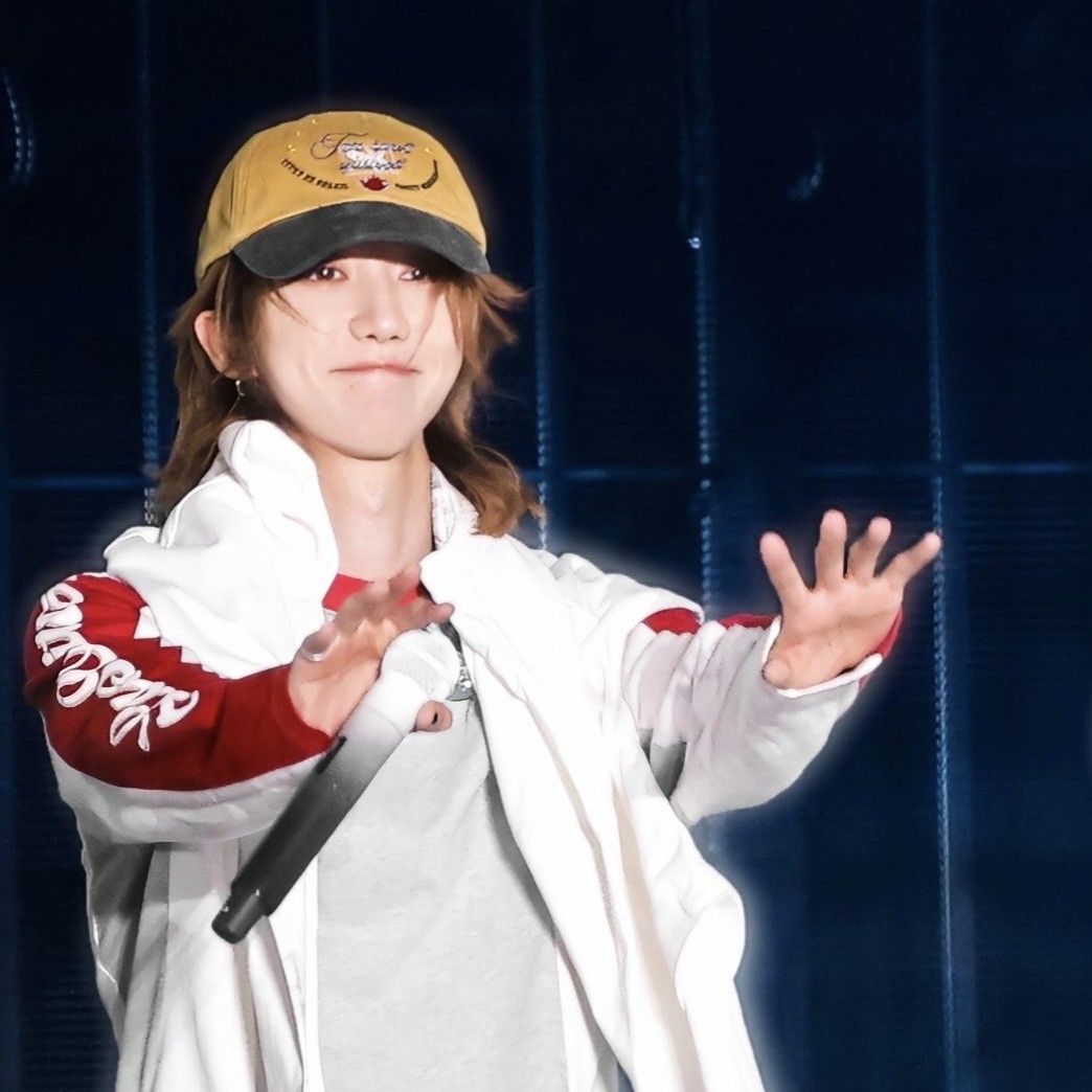 Recent activity shot of The 8 (SEVENTEEN)