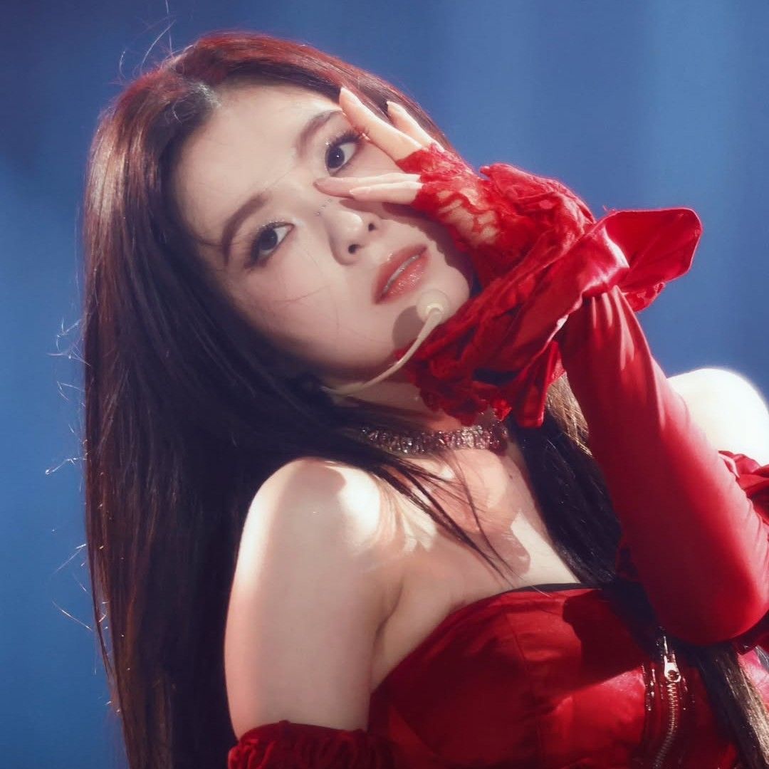 Recent activity shot of Irene (Red Velvet)