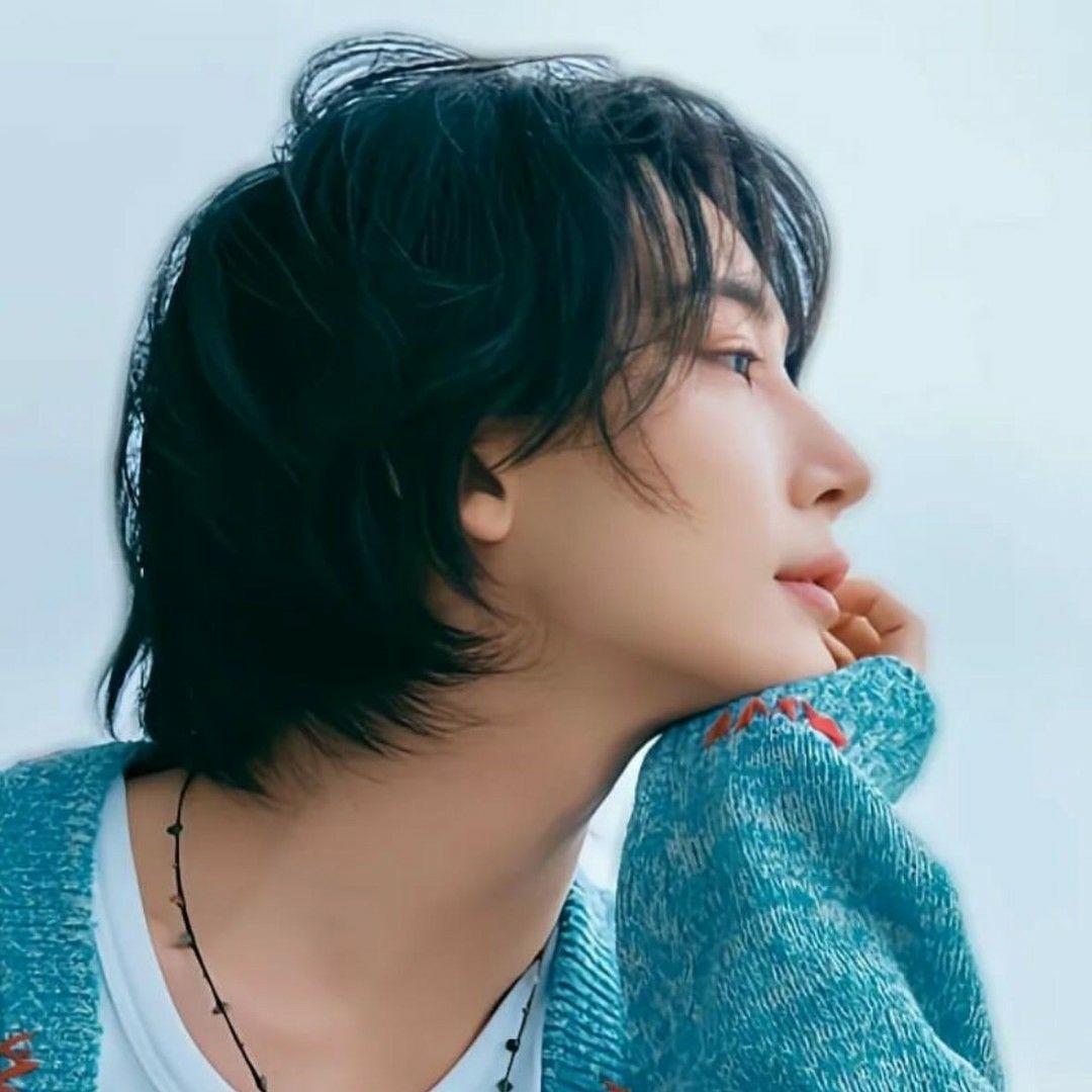 A moment captured by Jeonghan (SEVENTEEN)'s fan