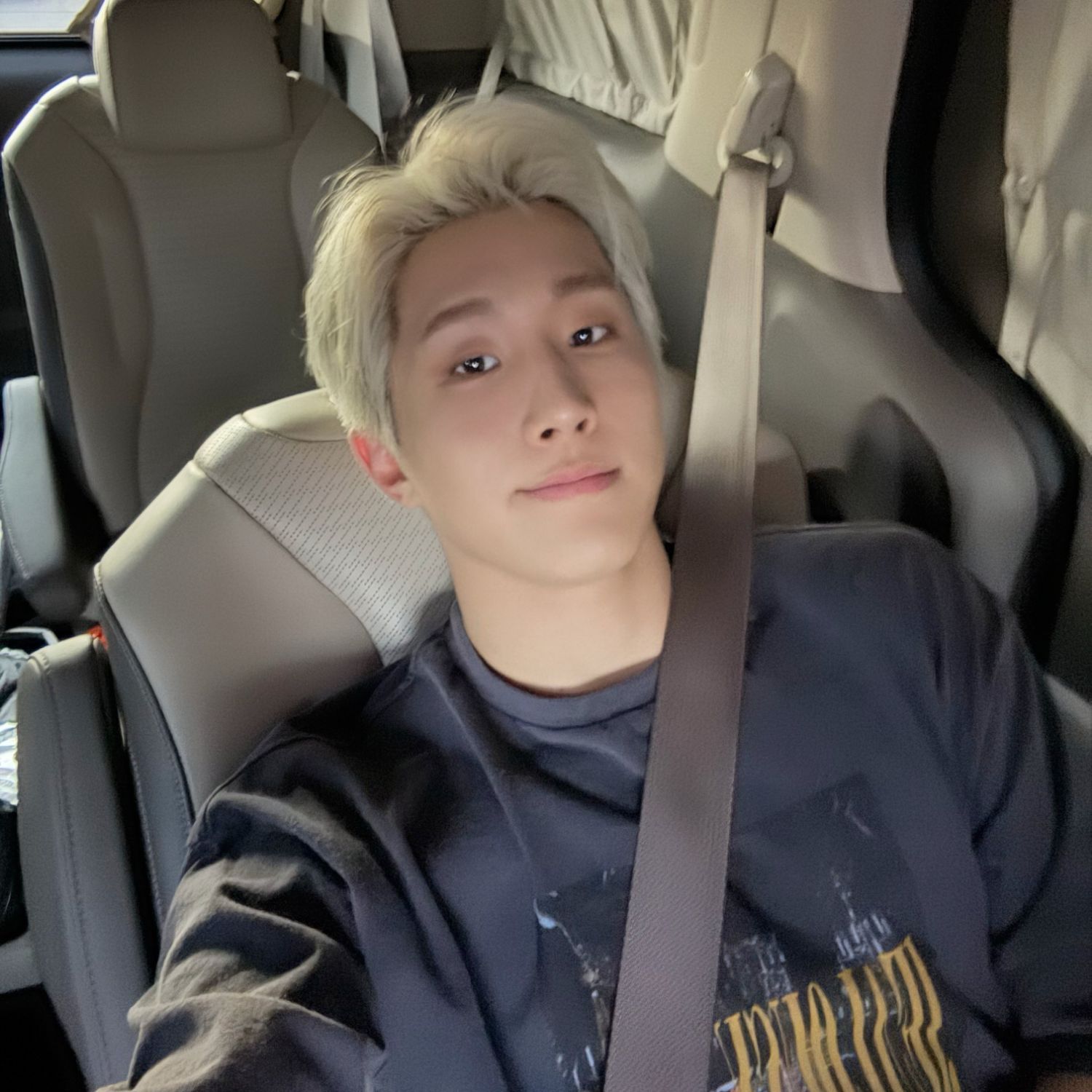 A moment captured by Jinjin (ASTRO)'s fan