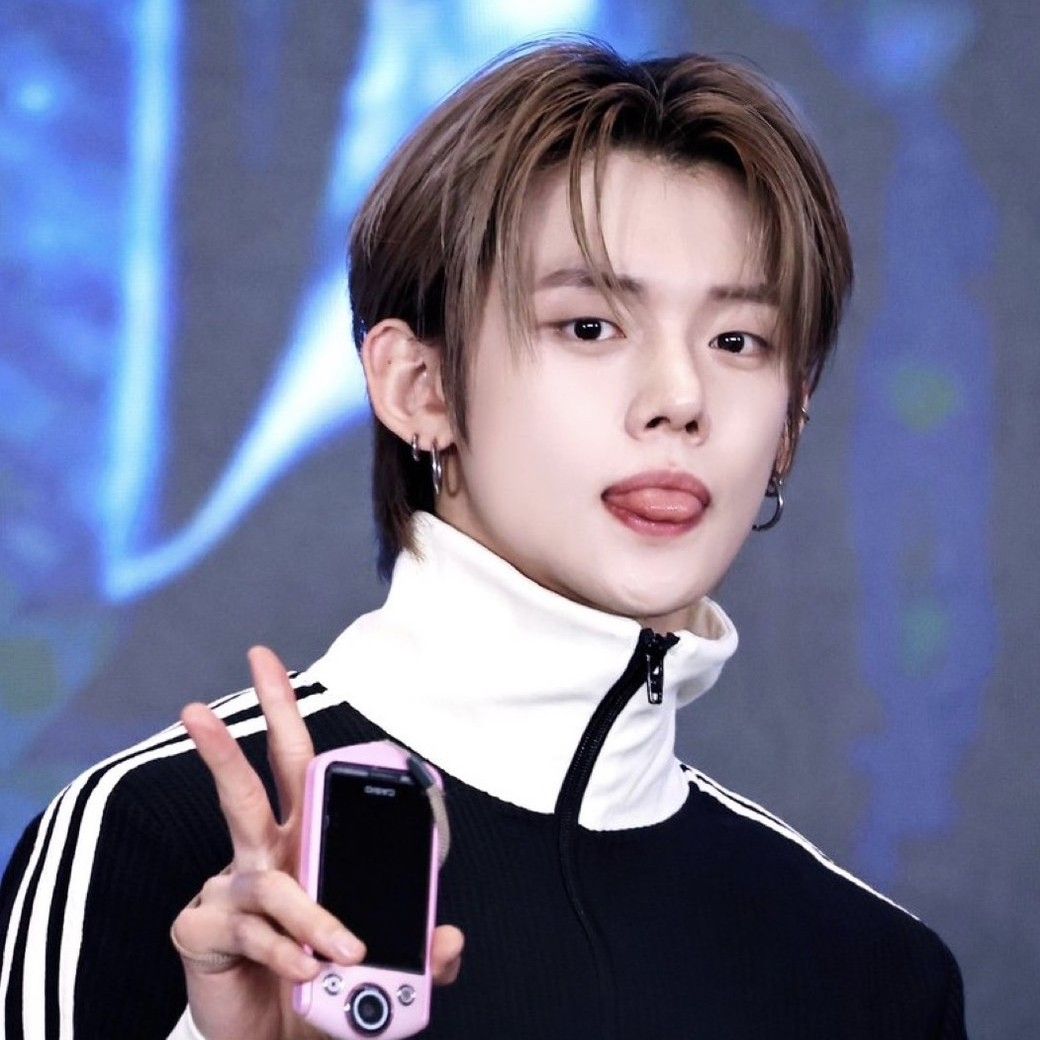 A moment captured by Yeonjun (TOMORROW X TOGETHER)'s fan