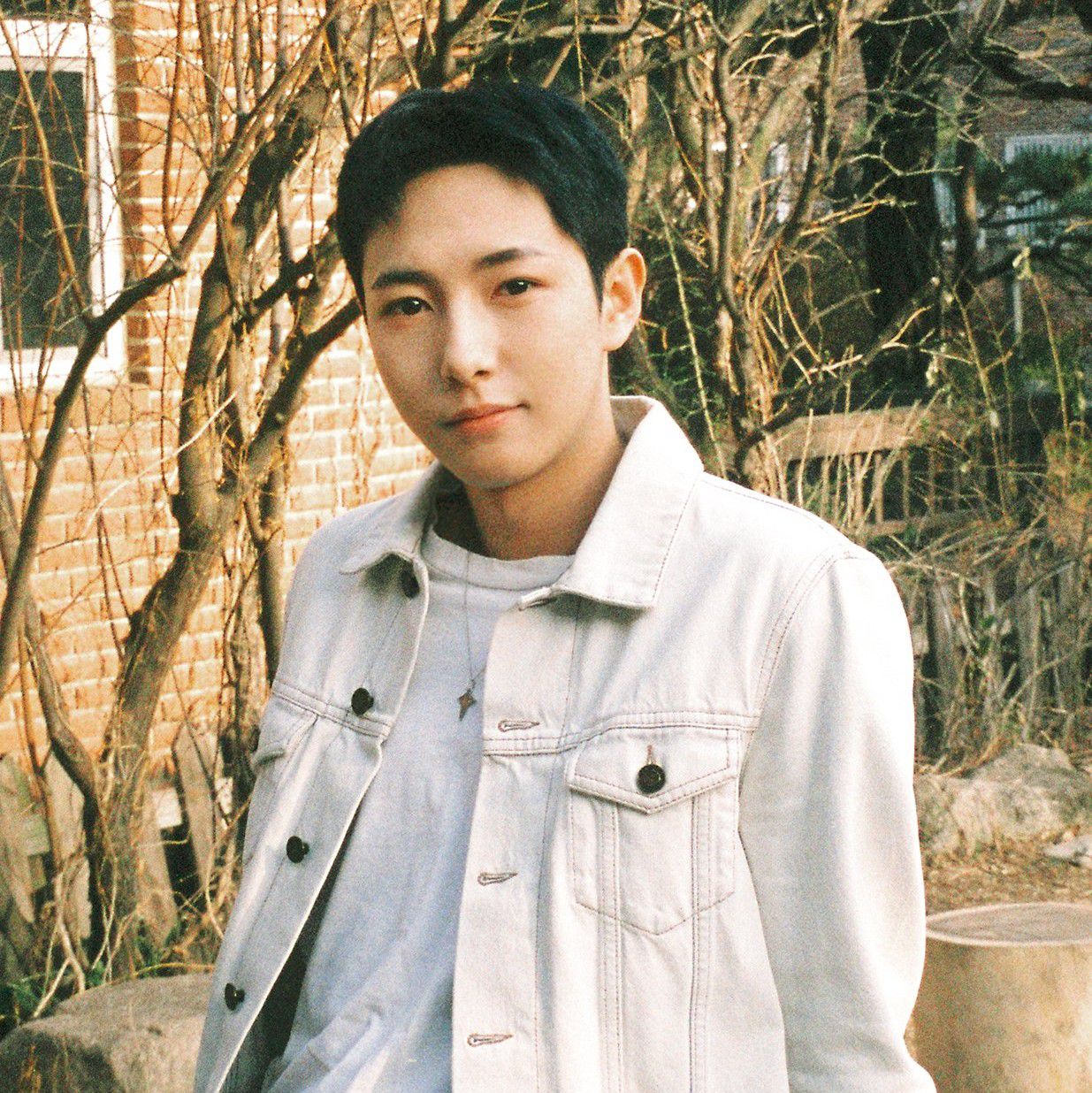 Recent activity shot of Renjun (NCT DREAM)