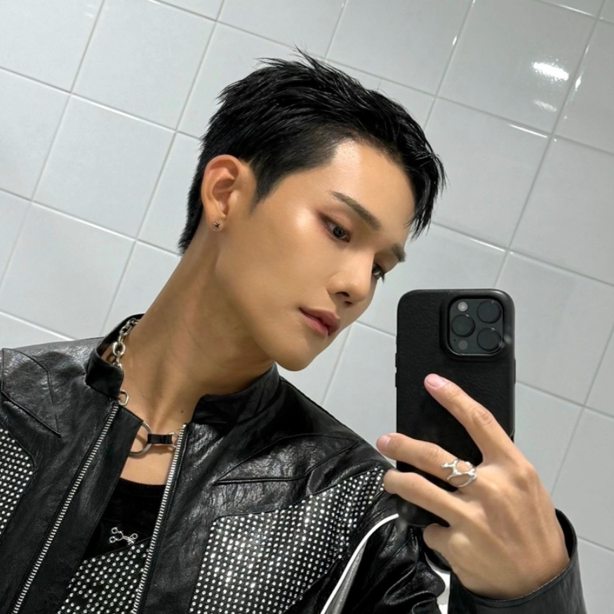 A moment captured by Seunghun (B.D.U)'s fan