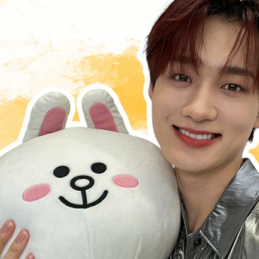 Behind-the-scenes cut of VERIVERY