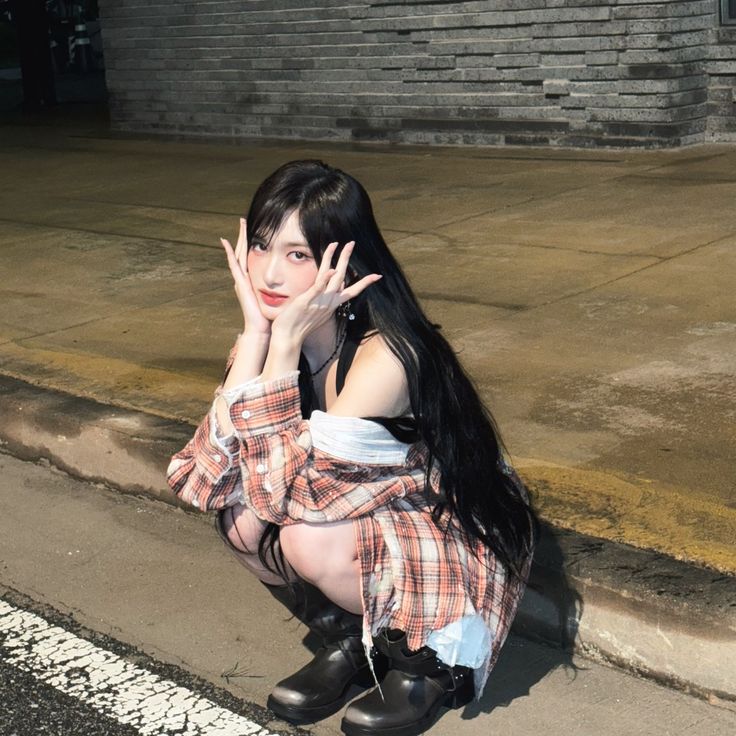 Recent activity shot of Leeseo (IVE)