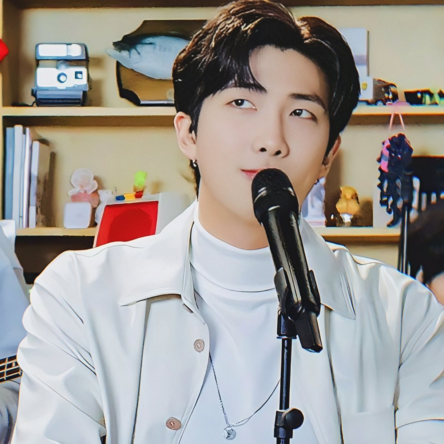 Foto terbaru RM (BTS)