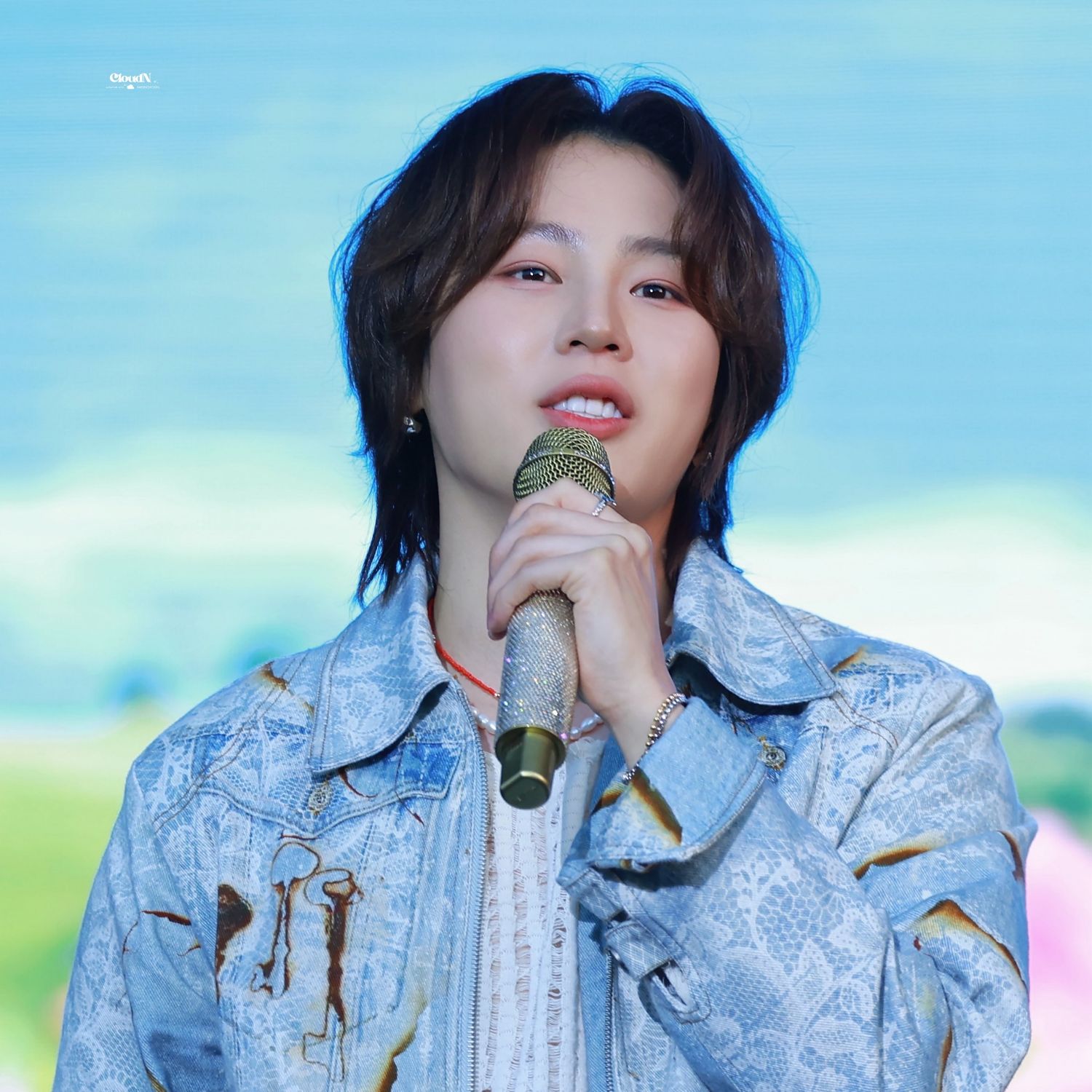 Latest photo of Ha Sungwoon