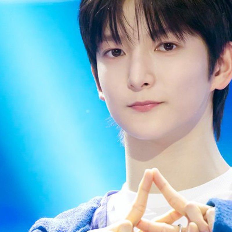 A moment captured by Jibeen (ARrC)'s fan