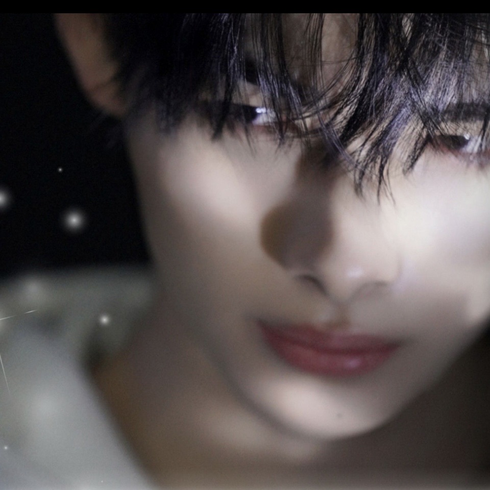 A moment captured by NI-KI (ENHYPEN)'s fan