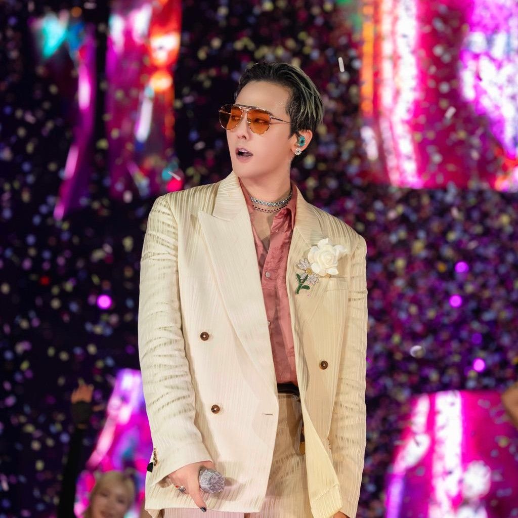 A moment captured by G-DRAGON (BIGBANG)'s fan