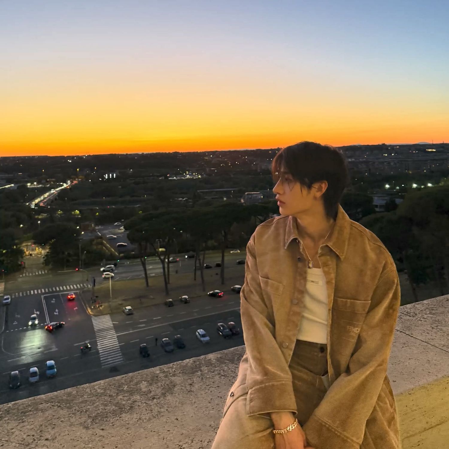 Behind-the-scenes cut of Stray Kids