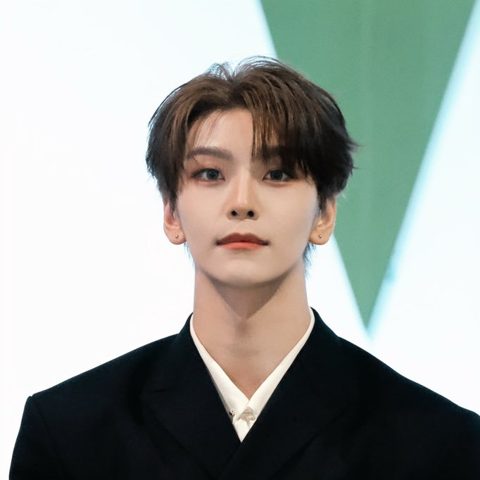 Latest photo of He Xinlong (ALPHA DRIVE ONE)