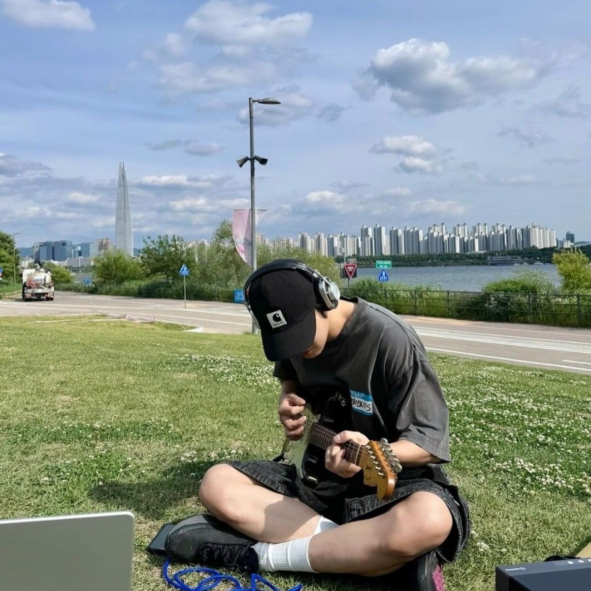 Recent activity shot of Chanyeol (EXO)