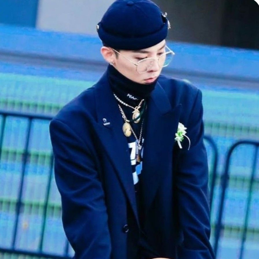 Behind-the-scenes cut of G-DRAGON (BIGBANG)