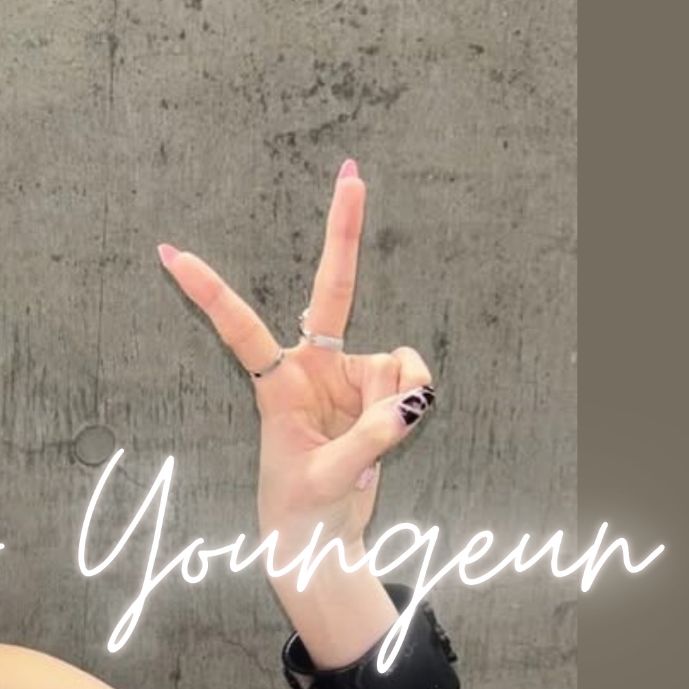 Foto terbaru Seo Youngeun (Kep1er)