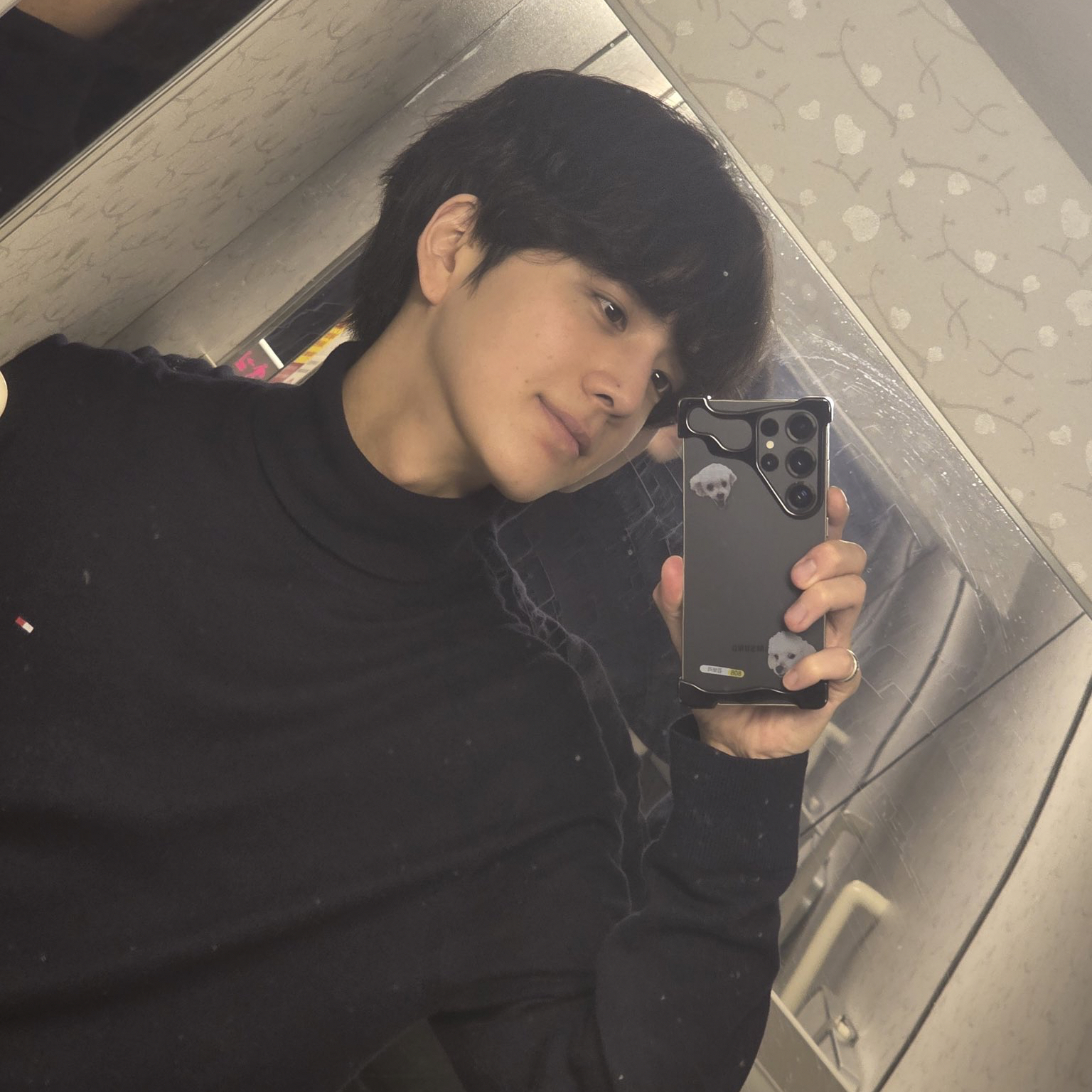 Behind-the-scenes cut of Younghoon (THE BOYZ)