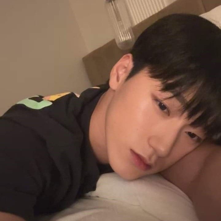 A moment captured by San (ATEEZ)'s fan