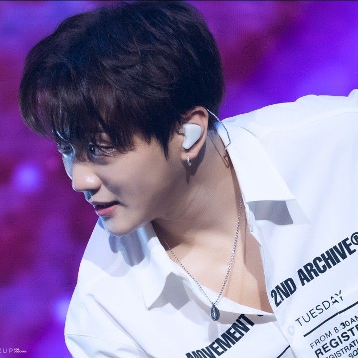 Recent activity shot of Hong Joochan (GoldenChild)