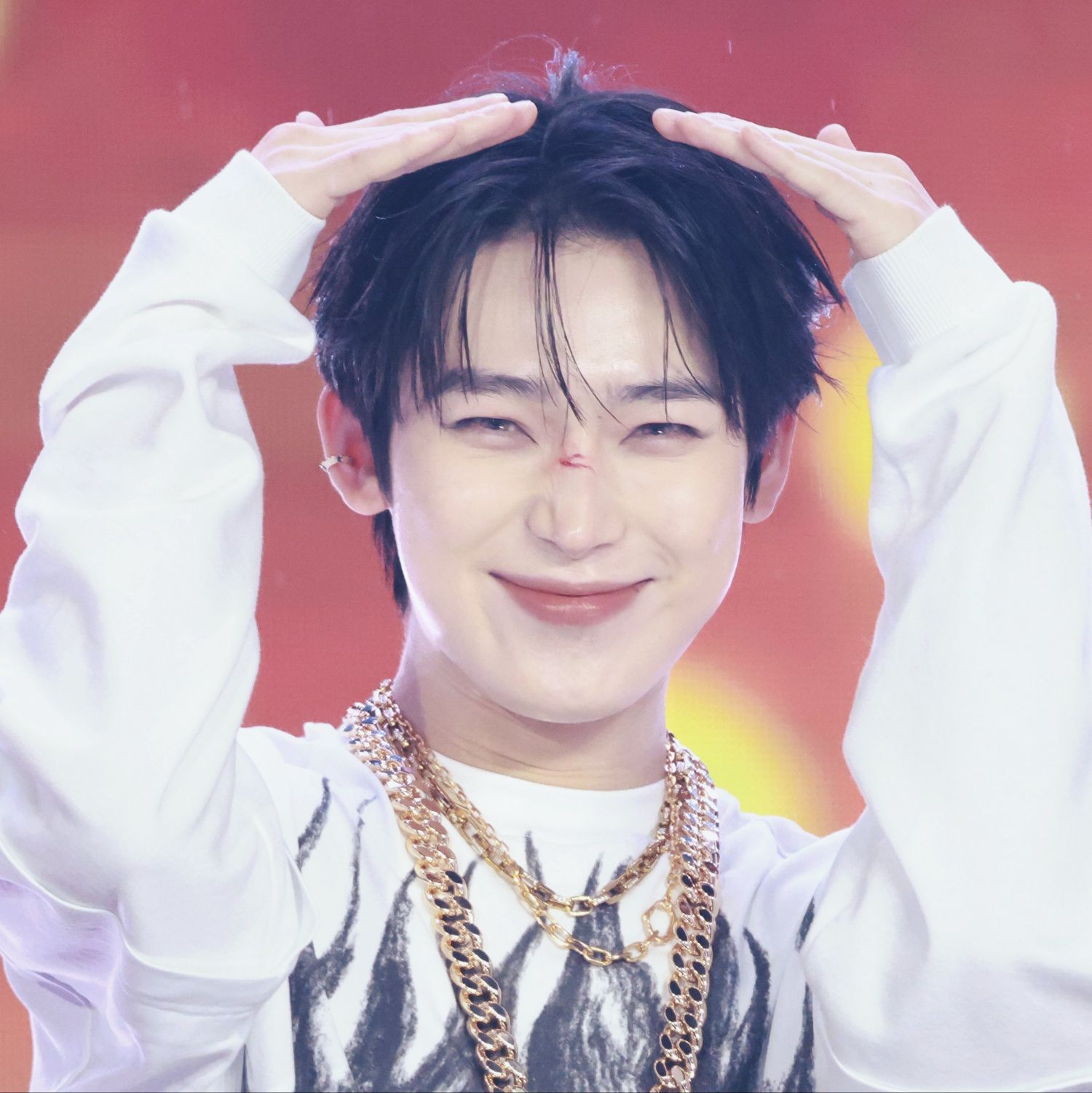 선우 (ENHYPEN)의 비하인드 컷