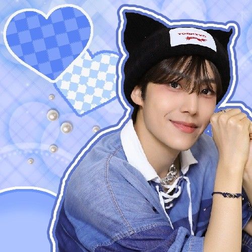 Latest photo of Lee Eunsang (YOUNITE)