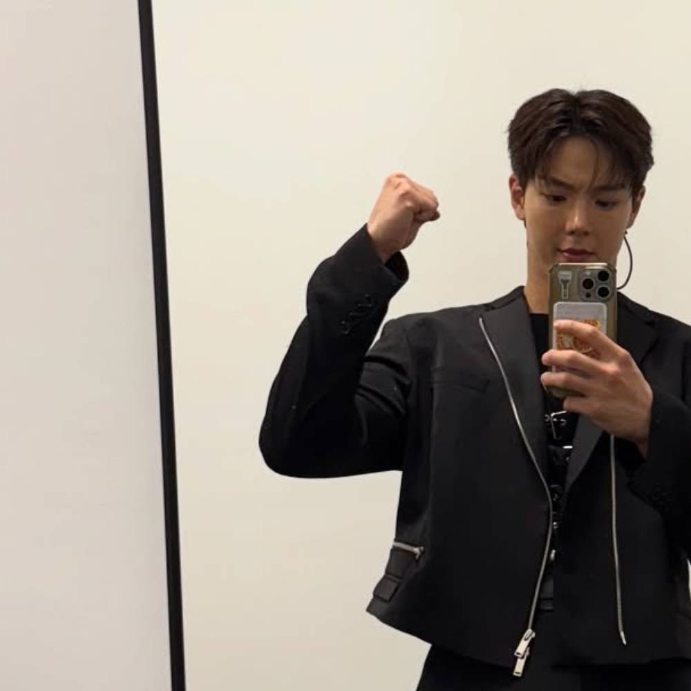 오늘 가장 핫한 케이팝 커뮤니티 피드